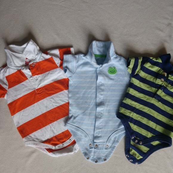Collared onesies - Picture 2 of 3